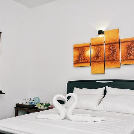 Aurum Boutique Hotel Negombo Eksteriør billede