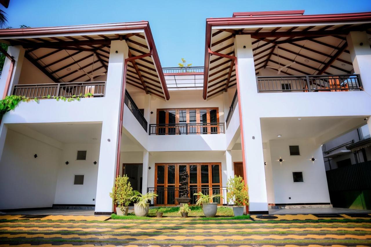 Aurum Boutique Hotel Negombo Eksteriør billede