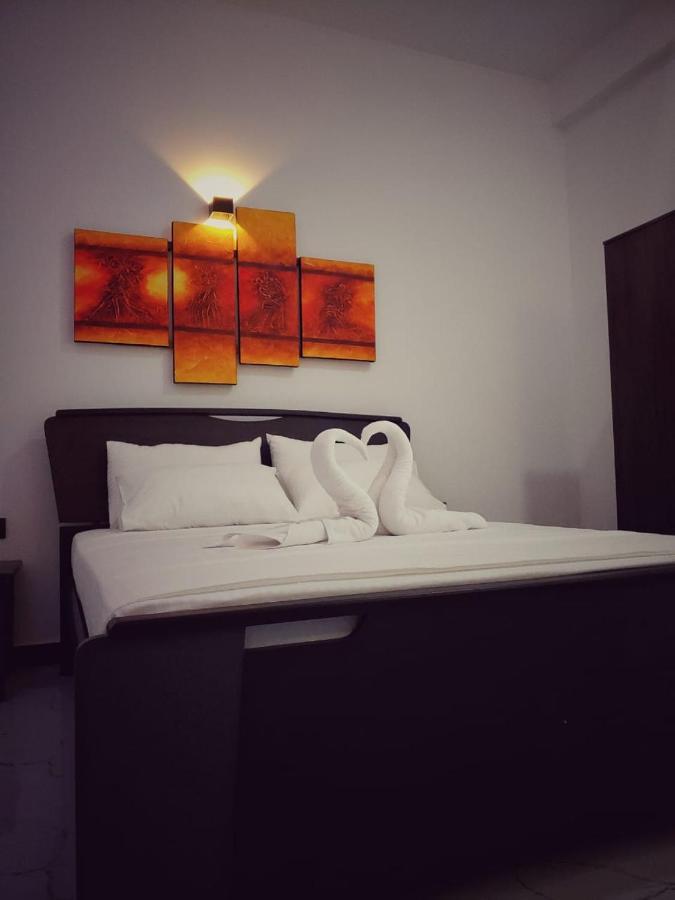 Aurum Boutique Hotel Negombo Eksteriør billede