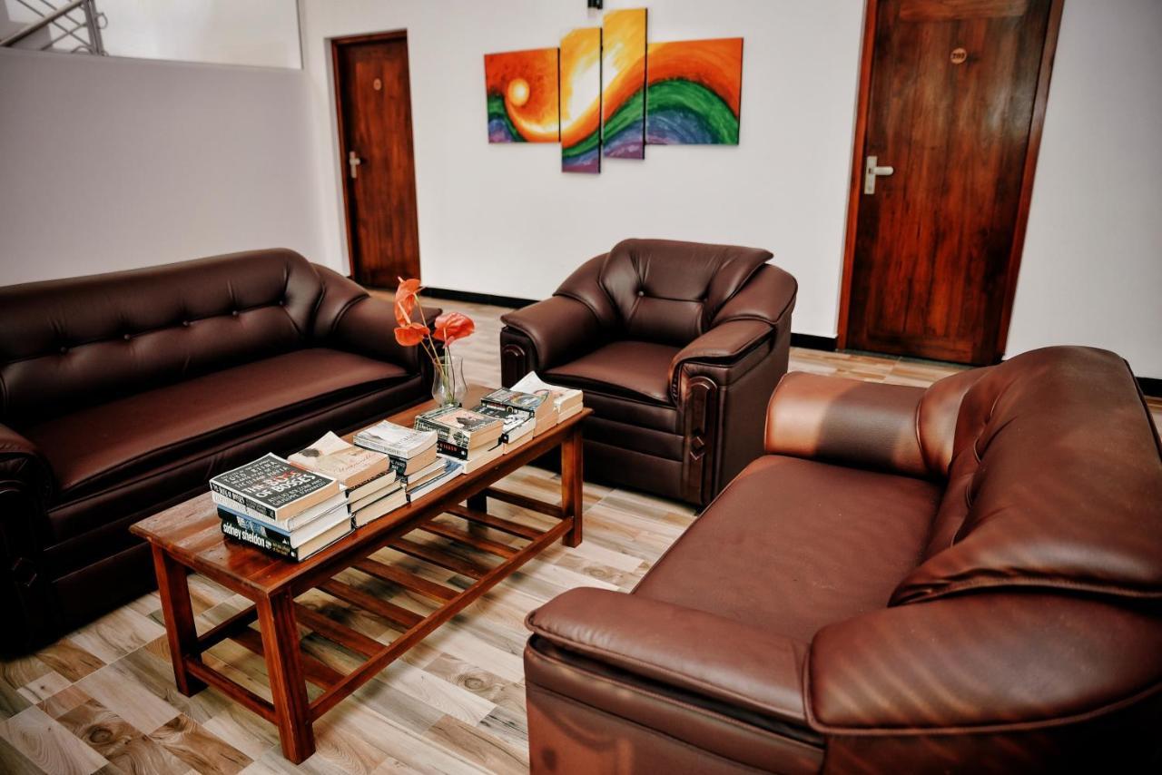 Aurum Boutique Hotel Negombo Eksteriør billede